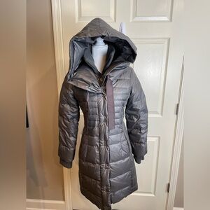 Elie Tahari Double Layer Women's Gray Hooded down Puffer Coat small